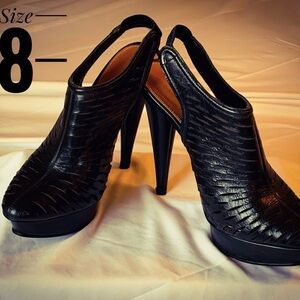 Women’s Black Heels